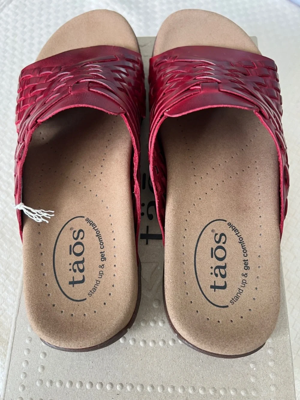 Taos Footwear Red Braided Slide Sandals - Picture 4 of 10